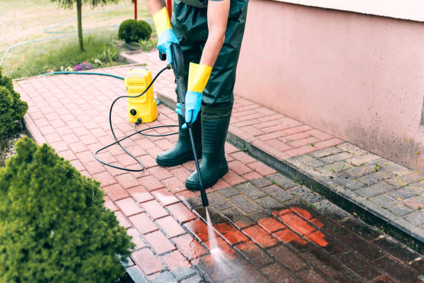 Best Pool Deck Cleaning  in Gardena, CA